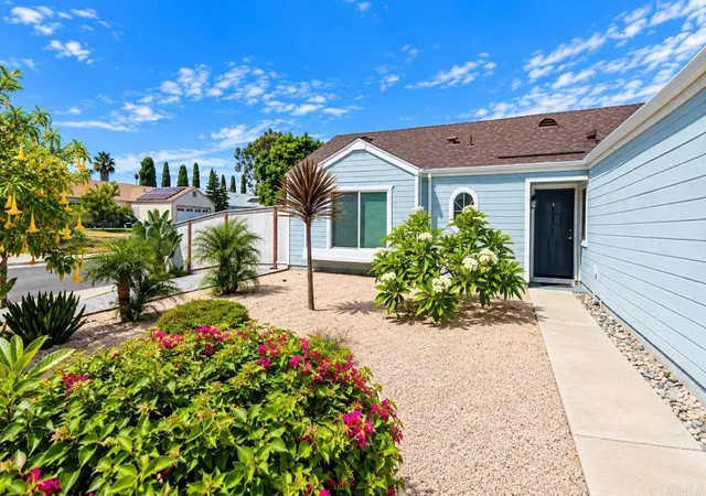 Photo 2 of Sale Pending at 5136 Francis St, Oceanside, CA 92057 | MLS# NDP2608377 | Listing updated on 2026-10-10