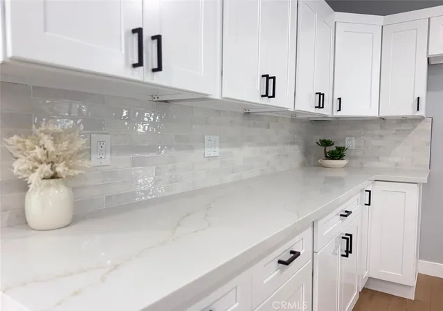 Photo 2 of Manufactured home for sale at 301 Duke Ln #16, Santa Ana, CA 92704 | MLS# OC26195319 | Listing updated on 2026-10-05