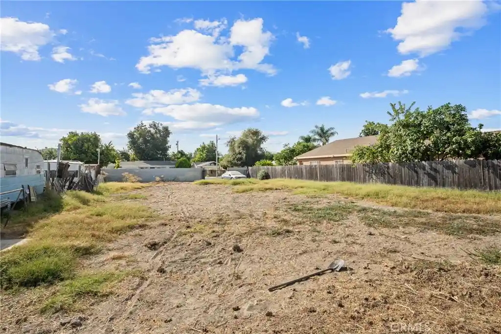 Photo 1 of Land for sale at 2509 Floradale, El Monte, CA 91732 | MLS# AR26195386 | Listing updated on 2026-10-13