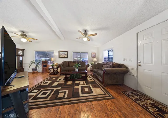 Photo 3 of Manufactured home for sale at 1250 N Kirby St #97, Hemet, CA 92545 | MLS# SW26194796 | Listing updated on 2026-09-30