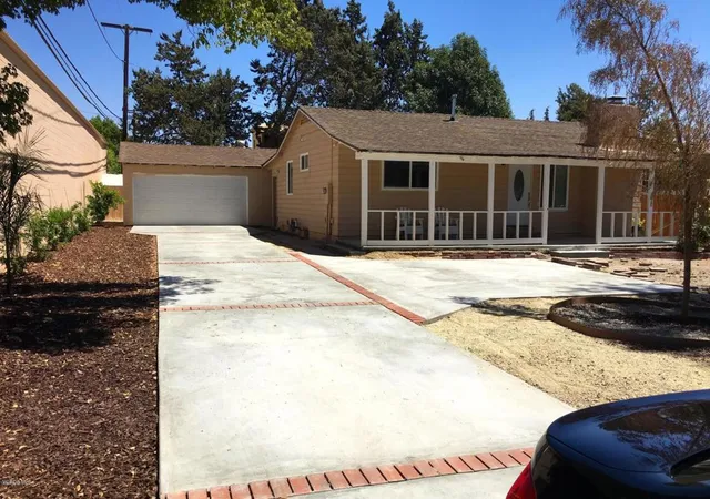 Photo 1 of Single family home for sale at 1874 Hubbard St, Simi Valley, CA 93065 | MLS# 226004244 | Listing updated on 2026-09-29