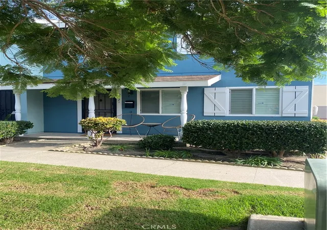 Photo 1 of Townhouse for sale at 9921 Cornwall, Huntington Beach, CA 92646 | MLS# NP26189030 | Listing updated on 2026-10-10