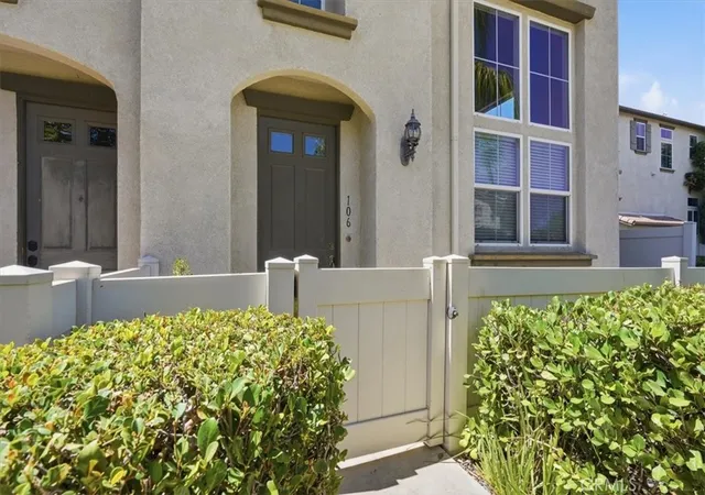 Photo 2 of Condo for sale at 33600 Willow Hvn #106 Ln, Murrieta, CA 92563 | MLS# SW26195484 | Listing updated on 2026-10-10