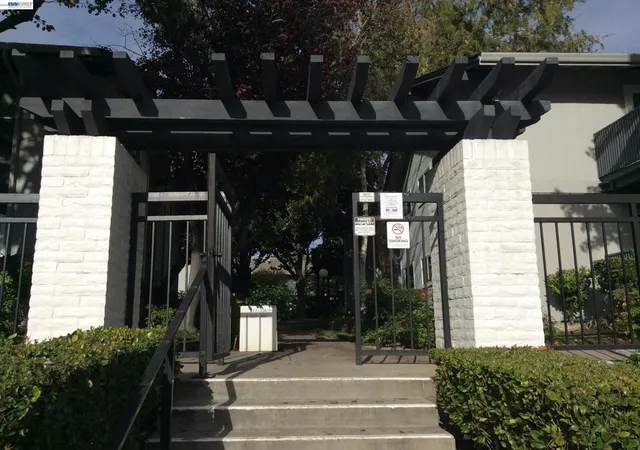 Photo 2 of Condo for sale at 9085 Alcosta Blvd #352, San Ramon, CA 94583 | MLS# 41147347 | Listing updated on 2026-10-01