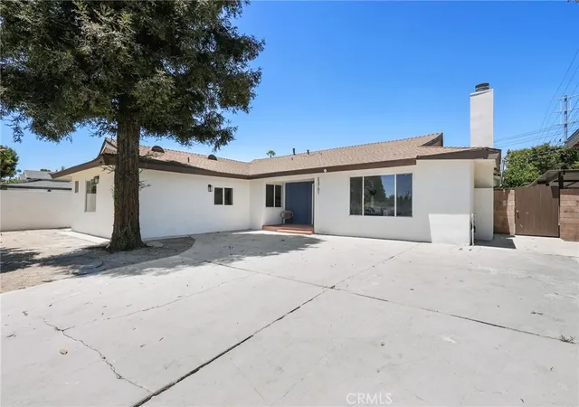 Photo 1 of Single family home for sale at 23701 Califa, Woodland Hills, CA 91367 | MLS# DW26195519 | Listing updated on 2026-10-10
