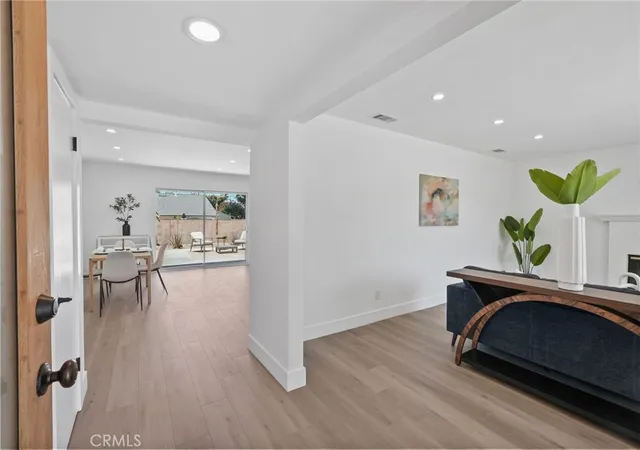 Photo 4 of Single family home for sale at 23701 Califa, Woodland Hills, CA 91367 | MLS# DW26195519 | Listing updated on 2026-10-10