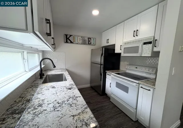 Photo 1 of Condo for sale at 810 Oak Grv Rd #111, Concord, CA 94518 | MLS# 41147353 | Listing updated on 2026-09-20