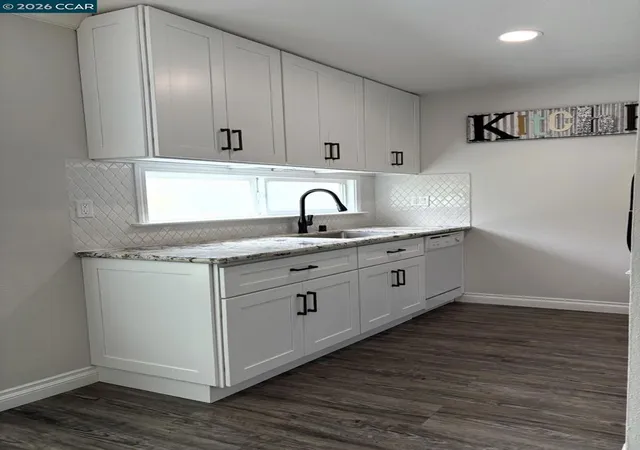 Photo 2 of Condo for sale at 810 Oak Grv Rd #111, Concord, CA 94518 | MLS# 41147353 | Listing updated on 2026-09-20