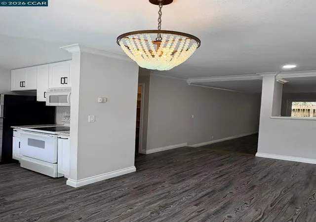 Photo 3 of Condo for sale at 810 Oak Grv Rd #111, Concord, CA 94518 | MLS# 41147353 | Listing updated on 2026-09-20