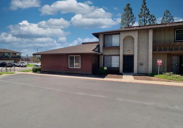 Townhouse for sale at 319 Sun Ct, El Cajon, CA 92021 | MLS# PTP2606785