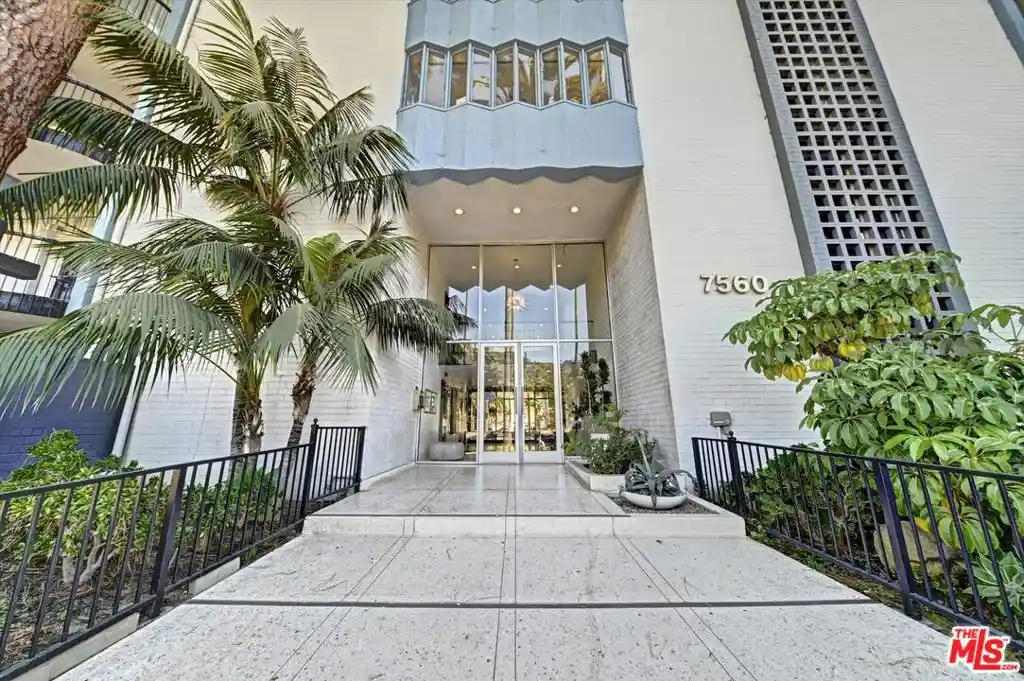 7560 Hollywood Blvd, 7560 Hollywood Blvd, Los Angeles, CA 90046