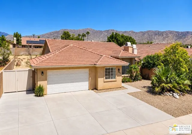 Photo 3 of Single family home for sale at 65866 Estrella Ave, Desert Hot Springs, CA 92240 | MLS# 26984471PS | Listing updated on 2026-09-20