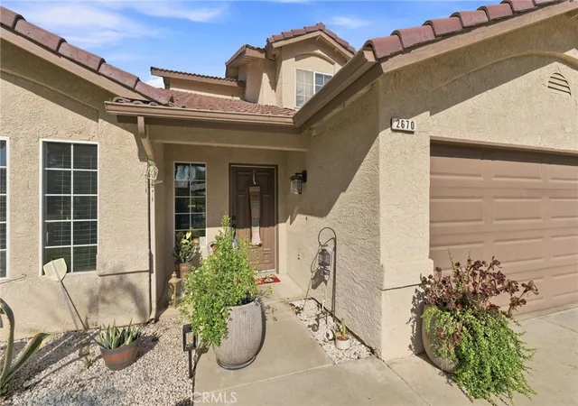 Photo 2 of Single family home for sale at 2670 Bliss, Clovis, CA 93611 | MLS# DW26195612 | Listing updated on 2026-10-07