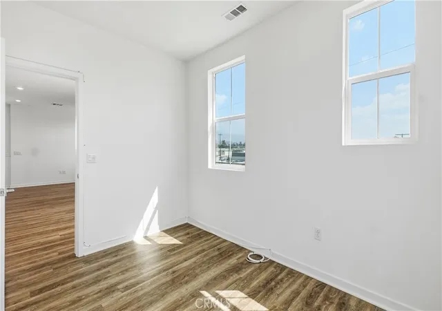 Photo 3 of Townhouse for sale at 686 Limoncello Ln, Covina, CA 91723 | MLS# PW26195676 | Listing updated on 2026-10-12