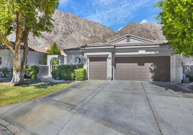 Photo 3 of Single family home for sale at 79440 Canterbury, La Quinta, CA 92253 | MLS# 219152392DA | Listing updated on 2026-10-02