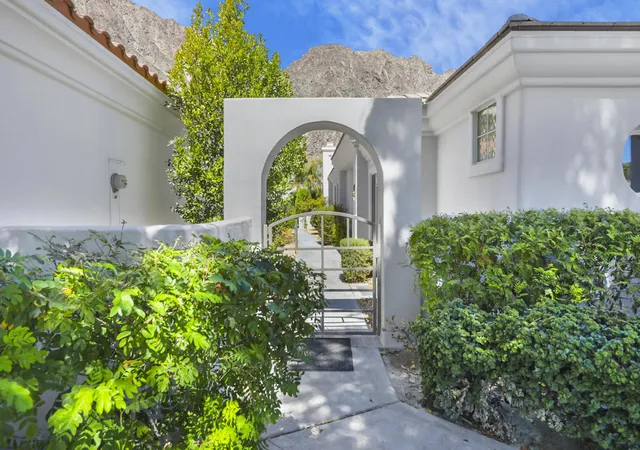 Photo 3 of Single family home for sale at 79440 Canterbury, La Quinta, CA 92253 | MLS# 219152392DA | Listing updated on 2026-10-02