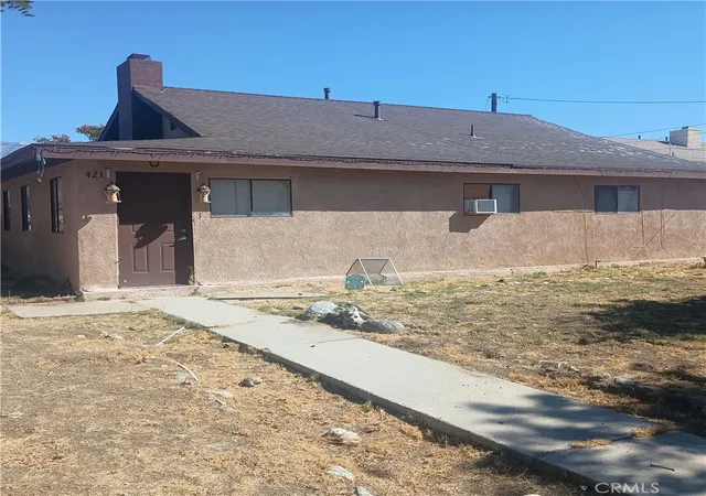 Photo 1 of Single family home for sale at 421 E Barbour St, Banning, CA 92220 | MLS# IV26195761 | Listing updated on 2026-10-12