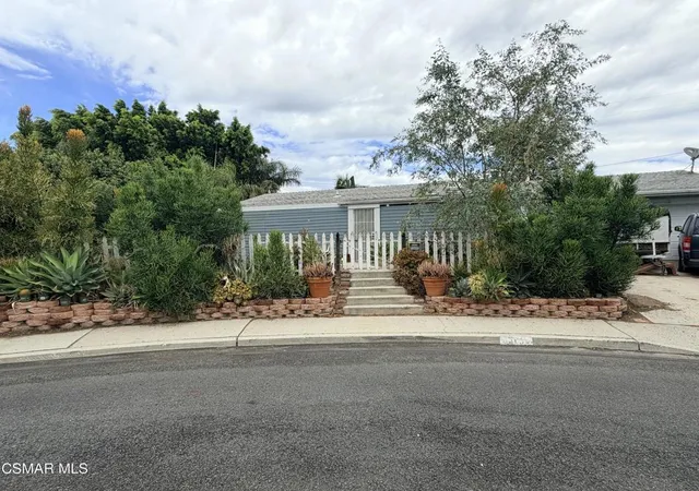 Photo 1 of Single family home for sale at 1721 Draper Ct, Simi Valley, CA 93065 | MLS# 226004254 | Listing updated on 2026-10-07