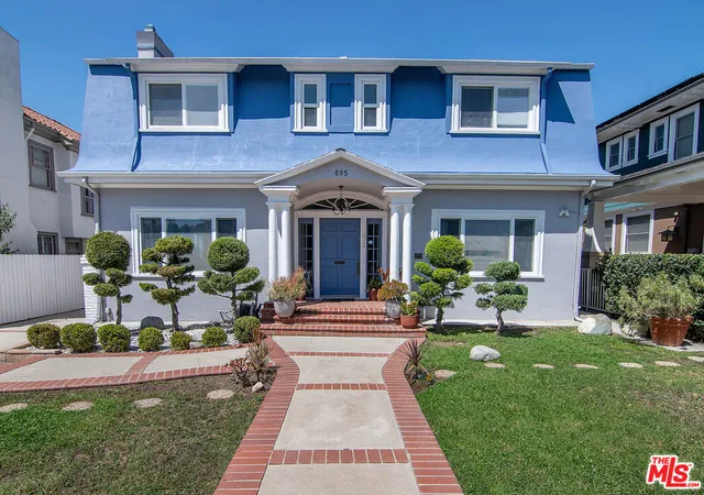 Photo 1 of Single family home for sale at 895 S Bronson Ave, Los Angeles, CA 90005 | MLS# 26984573 | Listing updated on 2026-10-05