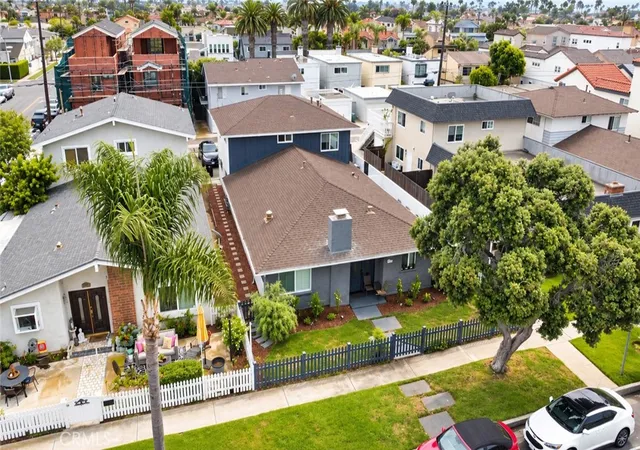 Photo 1 of Multi family home for sale at 522 17th, Huntington Beach, CA 92648 | MLS# OC26195527 | Listing updated on 2026-09-30