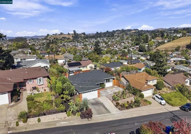 Photo 3 of Single family home for sale at 2444 Fitzpatrick St, San Pablo, CA 94806 | MLS# 41147396 | Listing updated on 2026-10-09