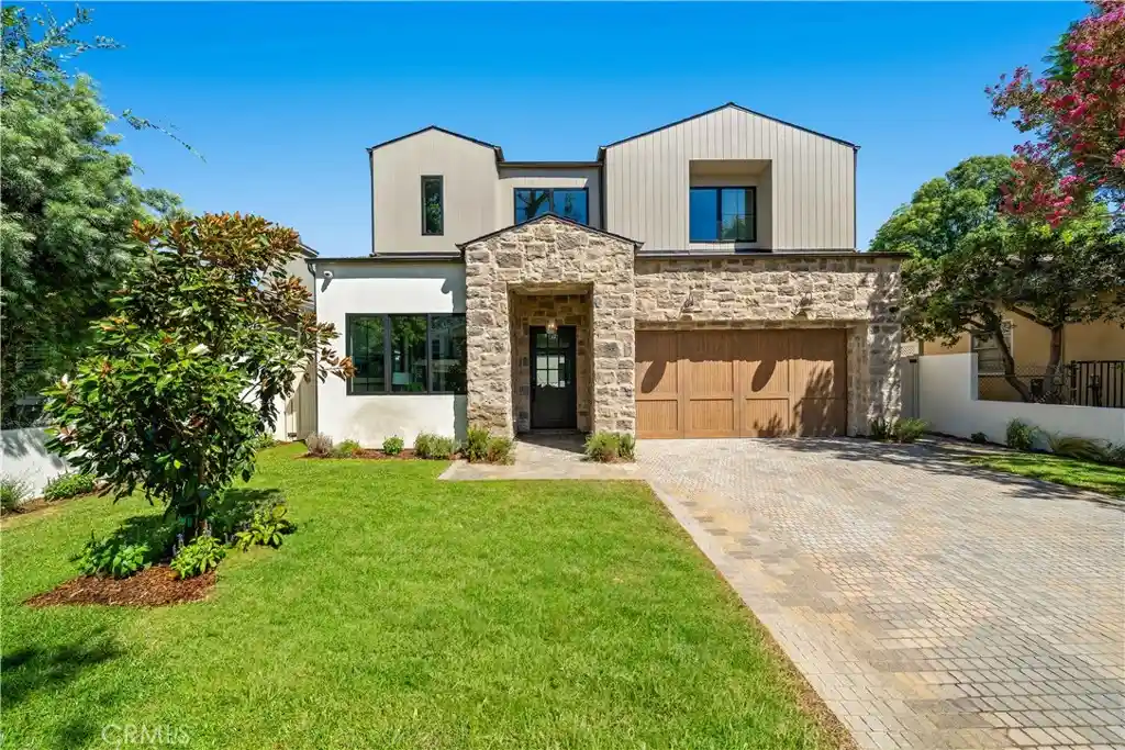 Photo 1 of Single family home for sale at 4538 Wortser Ave, Studio City, CA 91604 | MLS# SR26196024 | Listing updated on 2026-10-27