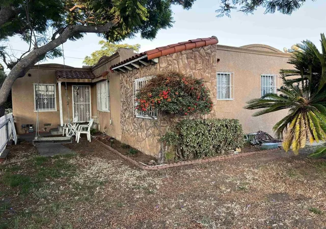 Photo 1 of Sale Pending at 101 Woodlawn Ave, Chula Vista, CA 91910 | MLS# PTP2606795 | Listing updated on 2026-09-30