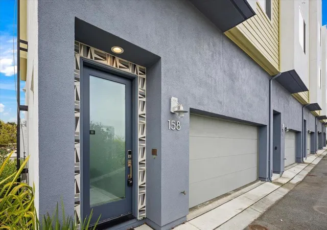 Photo 2 of Townhouse for sale at 158 Mabuhay Way, Daly City, CA 94014 | MLS# ML82060311 | Listing updated on 2026-09-24