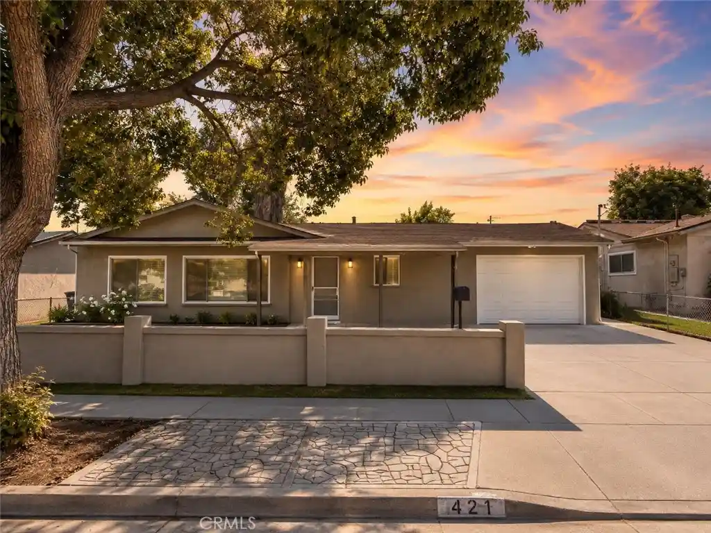 Photo 1 of Sale Pending at 421 Parkbrook St, Spring Valley, CA 91977 | MLS# SW26195603 | Listing updated on 2026-10-28