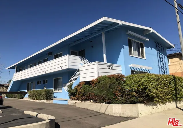 Multi family home for sale at 7539 N Hollywood Way, Burbank, CA 91505 | MLS# 26951263