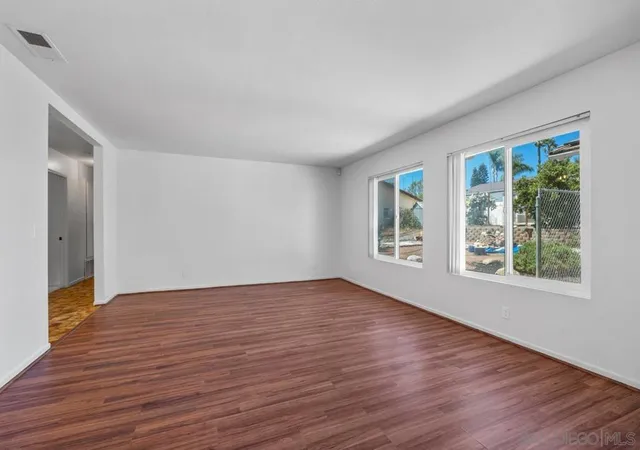 Photo 2 of Sale Pending at 1242 Hillcrest Ln, Fallbrook, CA 92028 | MLS# 260021949SD | Listing updated on 2026-10-07