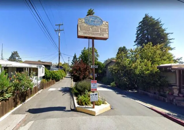 Photo 2 of Manufactured home for sale at 2120 N Pacific Ave #52, Santa Cruz, CA 95060 | MLS# ML82059877 | Listing updated on 2026-09-28