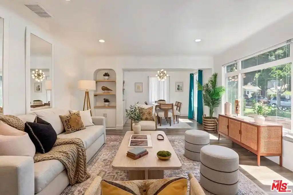 Photo 1 of Sale Pending at 3037 Delaware Ave, Santa Monica, CA 90404 | MLS# 26984977 | Listing updated on 2026-10-25