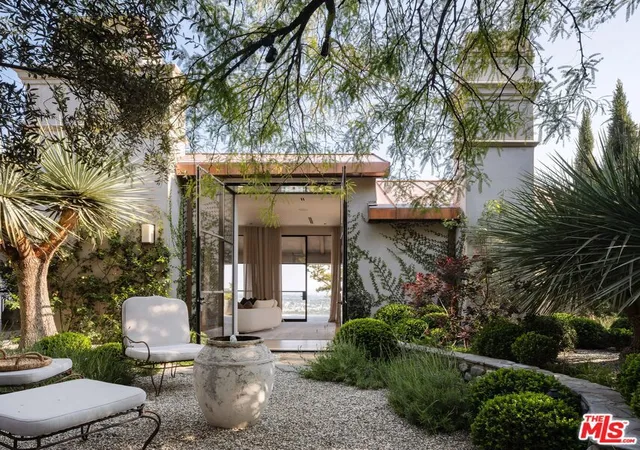 Photo 1 of Single family home for sale at 9360 Readcrest Dr, Beverly Hills, CA 90210 | MLS# 26985089 | Listing updated on 2026-09-30