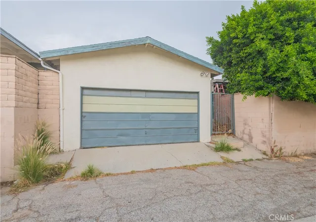 Photo 37 of Single family home for sale at 2915 Via San Delarro, Montebello, CA 90640 | MLS# AR26195901 | Listing updated on 2026-10-10