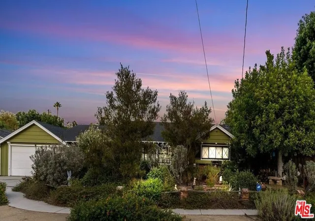 Photo 1 of Single family home for sale at 5320 Wortser Ave, Sherman Oaks, CA 91401 | MLS# 26866675 | Listing updated on 2026-10-08