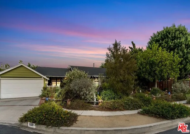 Photo 3 of Single family home for sale at 5320 Wortser Ave, Sherman Oaks, CA 91401 | MLS# 26866675 | Listing updated on 2026-10-08