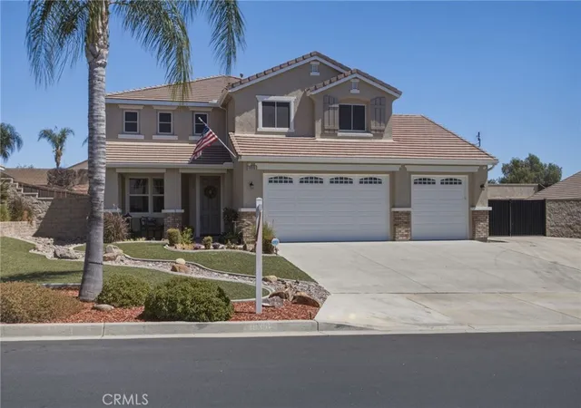 Photo 2 of Sale Pending at 19316 Aspenleaf, Perris, CA 92570 | MLS# IG26196057 | Listing updated on 2026-10-27