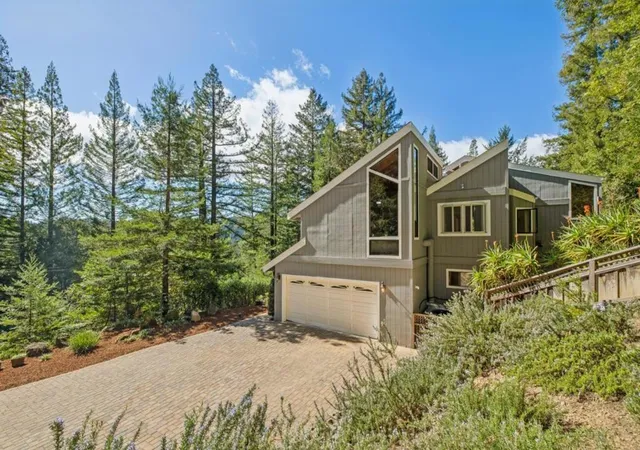 Photo 2 of Single family home for sale at 23584 Skyview Ter, Los Gatos, CA 95033 | MLS# ML82060361 | Listing updated on 2026-10-01
