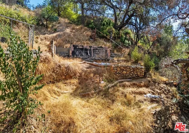 Photo 1 of Land for sale at 752 Woodland Dr, Sierra Madre, CA 91024 | MLS# 26876769 | Listing updated on 2026-09-16