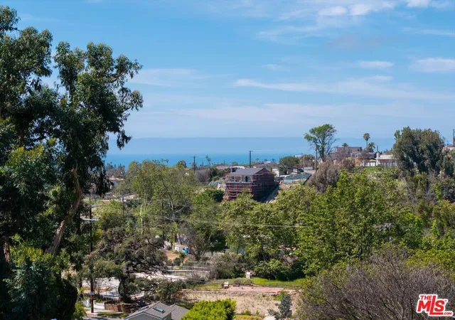 Photo 1 of Land for sale at 1025 Las Pulgas Rd, Pacific Palisades, CA 90272 | MLS# 26985279 | Listing updated on 2026-09-16