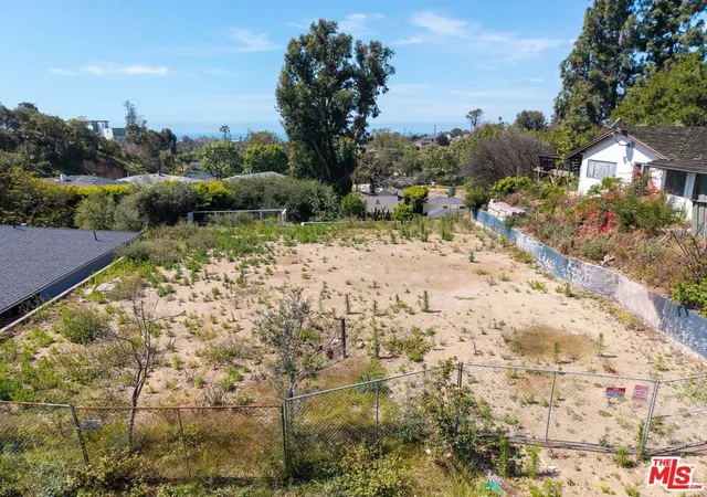 Photo 1 of Land for sale at 1025 Las Pulgas Rd, Pacific Palisades, CA 90272 | MLS# 26985279 | Listing updated on 2026-09-16