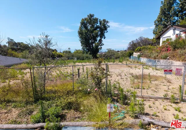 Photo 3 of Land for sale at 1025 Las Pulgas Rd, Pacific Palisades, CA 90272 | MLS# 26985279 | Listing updated on 2026-09-16