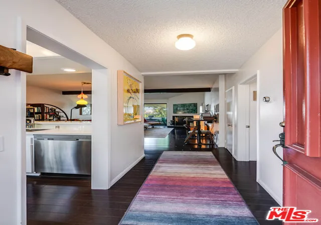 Listing Photo 3 - Condo for sale in building located at 3480 Barham Blvd, Los Angeles, CA 90068 - Unit #326