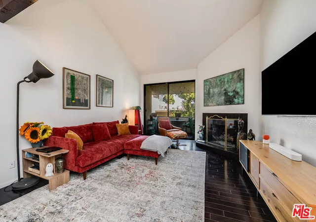 Listing Photo 4 - Condo for sale in building located at 3480 Barham Blvd, Los Angeles, CA 90068 - Unit #326