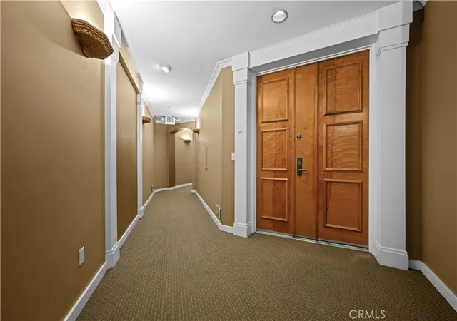 Listing Photo 5 - Condo for sale in Le Chambord located at 128 N Swall Dr, Los Angeles, CA 90048 - Unit #304