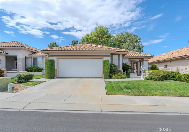 Photo 1 of Single family home for sale at 1725 Fairway Oaks Ave, Banning, CA 92220 | MLS# CV26196342 | Listing updated on 2026-10-11