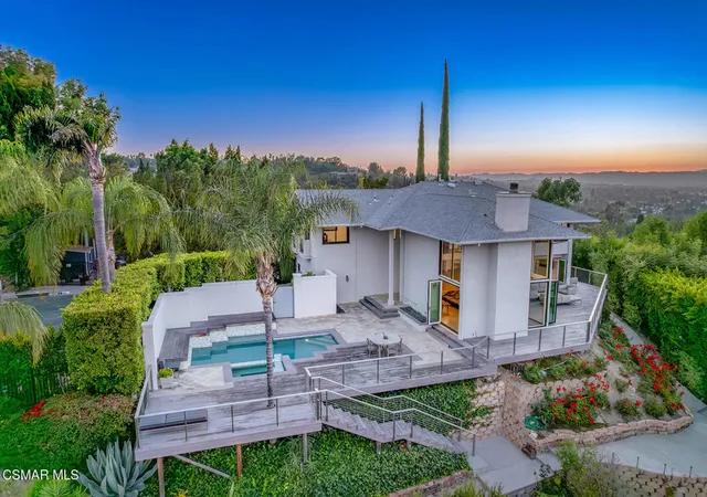 Photo 2 of Single family home for sale at 4622 Charmion Ln, Encino, CA 91316 | MLS# 226004269 | Listing updated on 2026-10-05