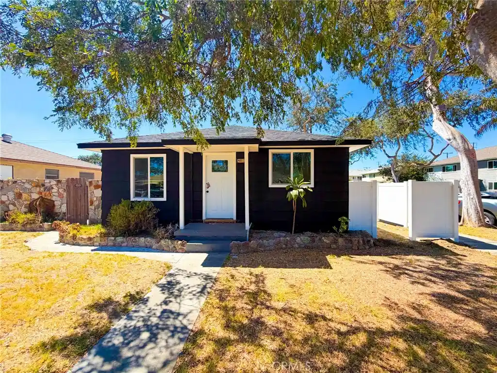Photo 1 of Single family home for sale at 401 S Gilbert, Fullerton, CA 92833 | MLS# DW26196484 | Listing updated on 2026-10-26