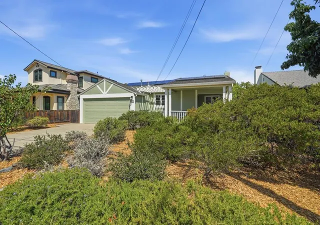 Photo 2 of Sale Pending at 4059 2nd Street, Palo Alto, CA 94306 | MLS# ML82060386 | Listing updated on 2026-10-01